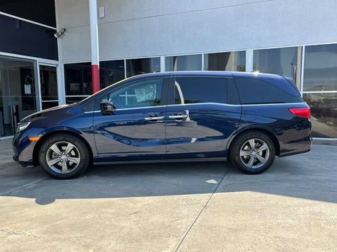 Used 2022 Honda Odyssey EX image 6