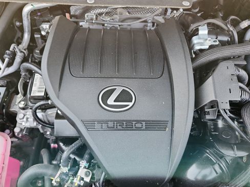 Used 2026 Lexus TX 500h AWD w/ Technology Package image 21