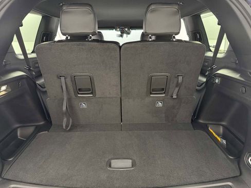 New 2025 Jeep Grand Cherokee L Laredo image 22