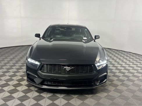 Used 2024 Ford Mustang Premium image 7