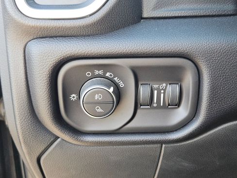 Used 2021 RAM 2500 Laramie image 16