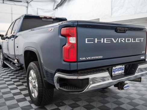 Used 2021 Chevrolet Silverado 3500 LTZ w/ LTZ Premium Package AWD/4WD image 6