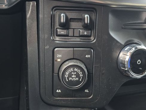 Used 2022 Ford F150 Lariat w/ Equipment Group 502A High image 20