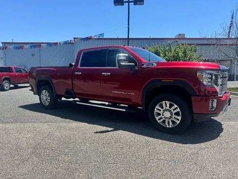 Used 2020 GMC Sierra 3500 Denali w/ Denali Ultimate Package AWD/4WD image 1