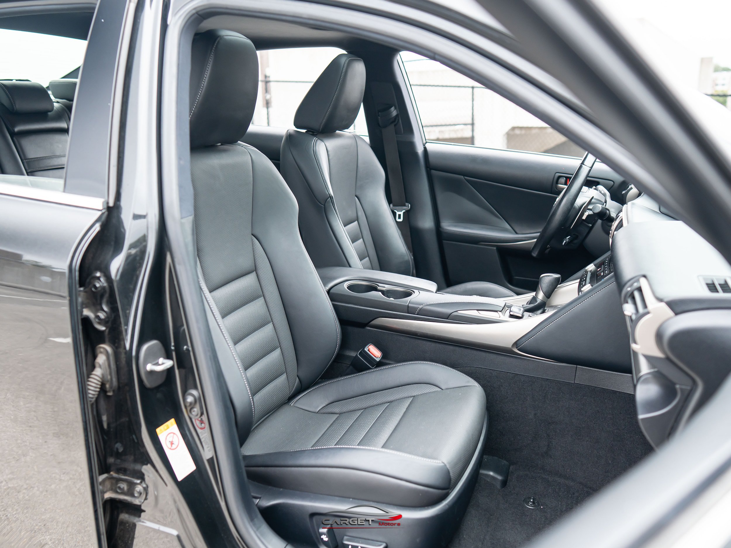 Used 2017 Lexus IS 350 F Sport w/ F Sport Package RWD image 17