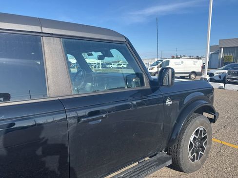 Used 2022 Ford Bronco Outer Banks image 21