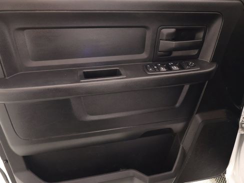 Used 2018 RAM 1500 Tradesman w/ Popular Equipment Group AWD/4WD image 14