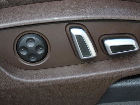 Used 2014 Audi Q7 3.0T Premium Plus w/ Premium Plus Package AWD/4WD image 26