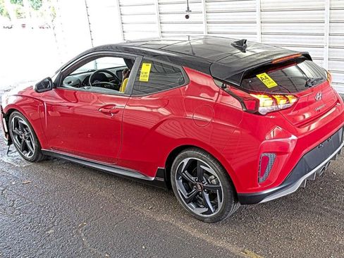 Used 2019 Hyundai Veloster Turbo Ultimate FWD image 3