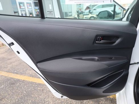 Used 2024 Toyota Corolla LE image 22