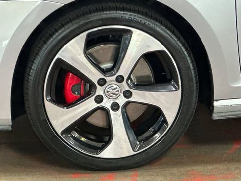 Used 2017 Volkswagen GTI S image 32