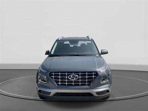 New 2026 Hyundai Venue SEL FWD image 2