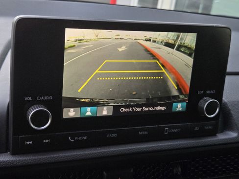 Used 2023 Honda CR-V Sport image 14