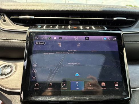 Used 2024 Jeep Grand Cherokee Limited 4xe AWD/4WD image 15