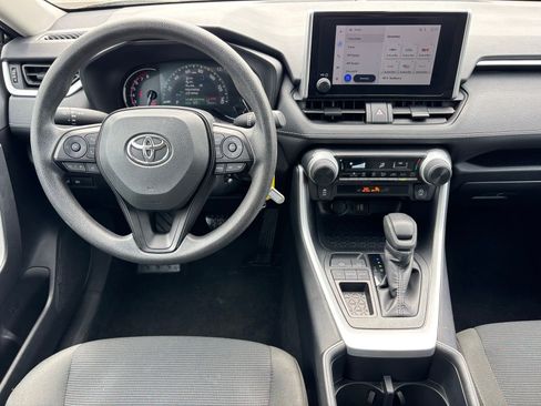 Used 2025 Toyota RAV4 LE image 5