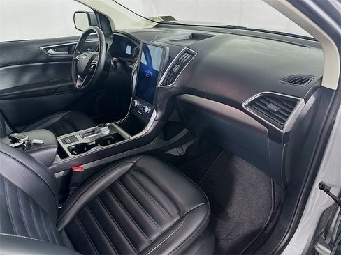 Used 2024 Ford Edge SEL image 30