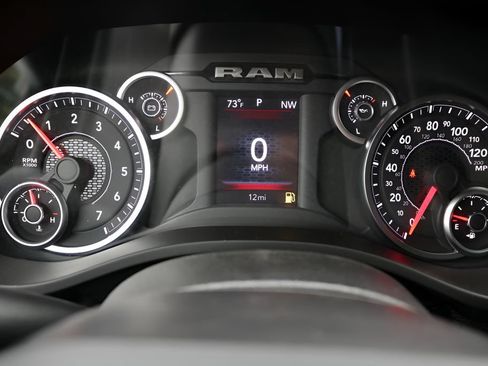 New 2026 RAM 1500 Express AWD/4WD image 25