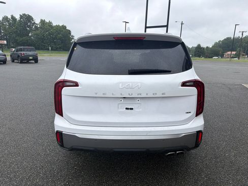 Used 2025 Kia Telluride S AWD/4WD image 8