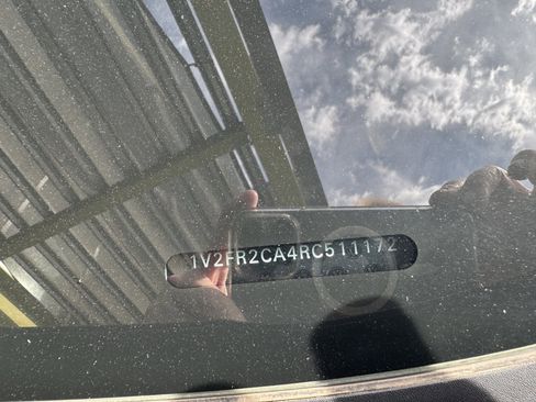 Used 2024 Volkswagen Atlas SEL Premium R-Line image 48