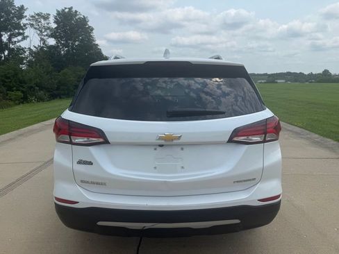 Used 2022 Chevrolet Equinox Premier FWD image 4