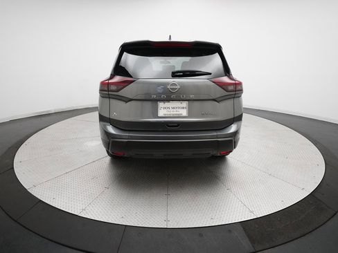 Certified 2024 Nissan Rogue SV image 26