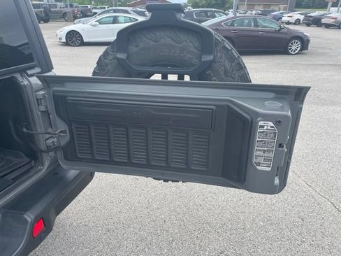 Used 2019 Jeep Wrangler Unlimited Rubicon AWD/4WD image 66