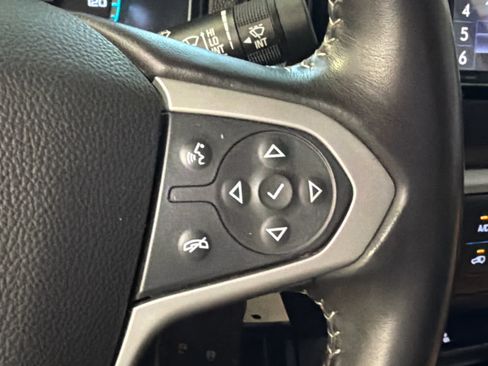 Used 2020 Chevrolet Colorado LT RWD image 34