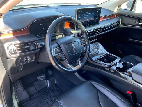 Used 2022 Lincoln Nautilus Reserve image 17