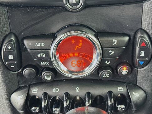 Used 2013 MINI Cooper S FWD image 17