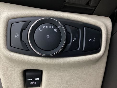 Used 2017 Lincoln MKX Reserve w/ Lincoln MKX Climate Package AWD/4WD image 38