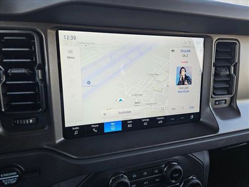 New 2025 Ford Bronco Badlands image 13