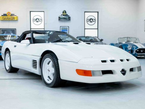 Used 1990 Chevrolet Corvette Convertible image 82