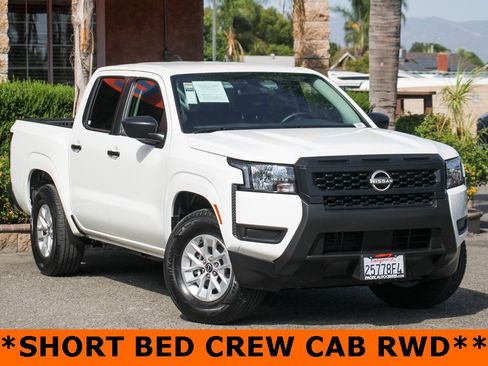 Used 2025 Nissan Frontier S w/ S Utility Package image 2