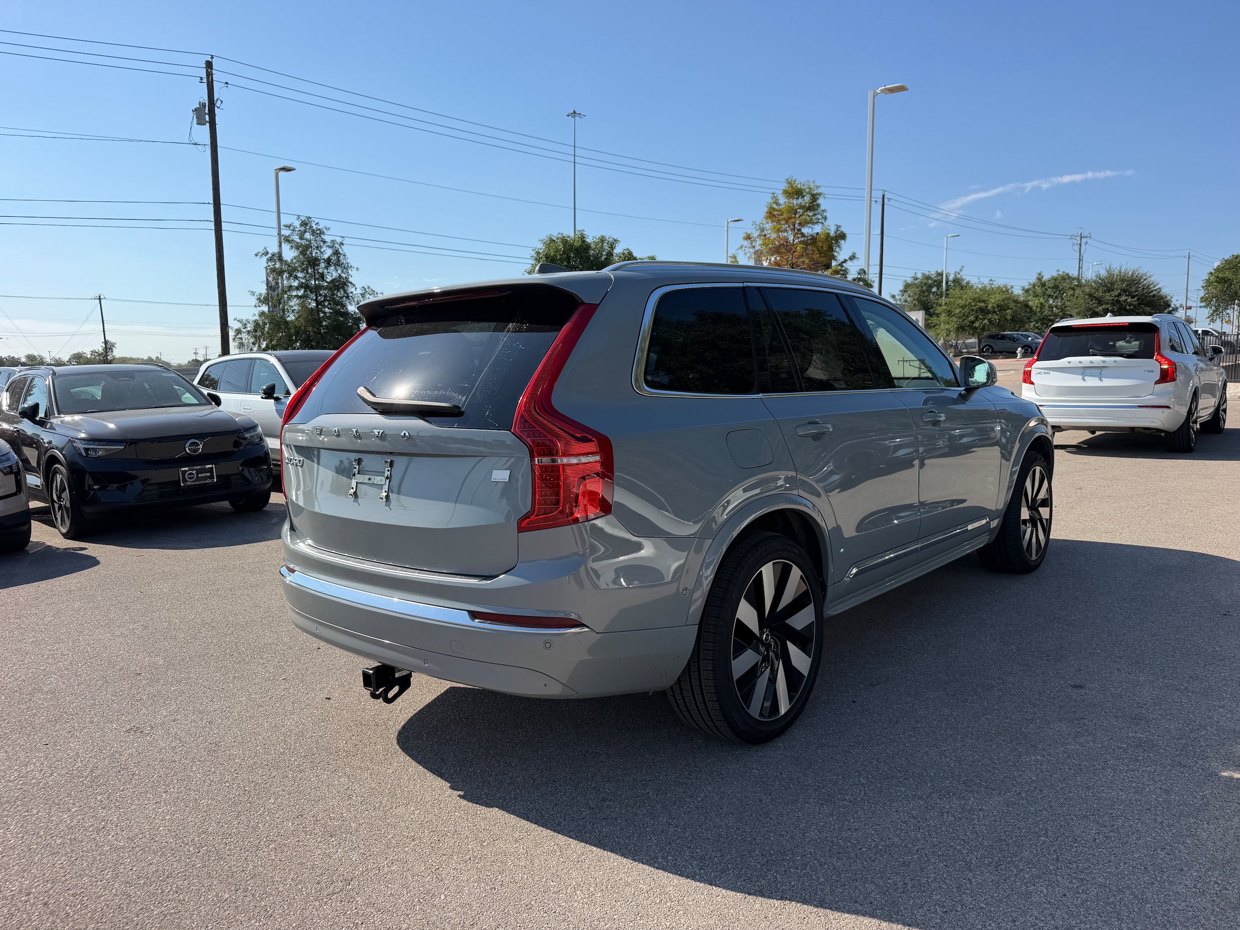 Certified 2024 Volvo XC90 T8 Plus w/ Protection Package Premier AWD/4WD image 6