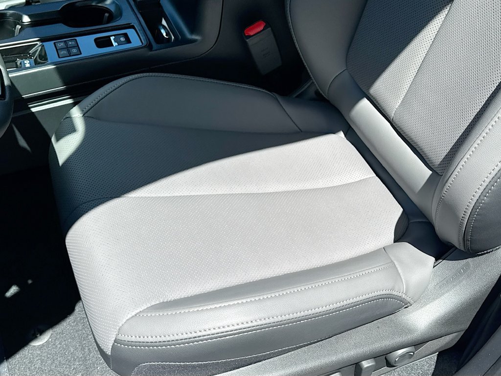New 2026 Subaru Outback Limited XT AWD/4WD image 18