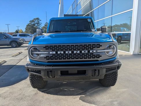 New 2025 Ford Bronco Badlands image 8