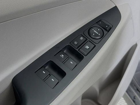 Used 2020 Hyundai Tucson Value FWD image 21
