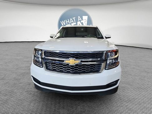Used 2019 Chevrolet Tahoe LT w/ Luxury Package image 9