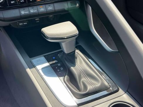 Certified 2023 Hyundai Elantra SEL FWD image 29