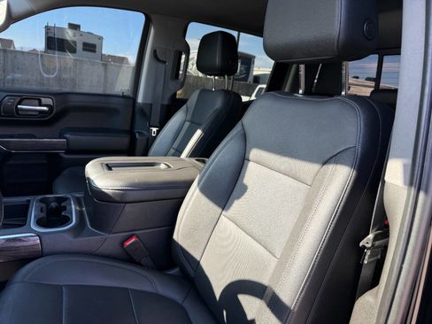 Used 2021 Chevrolet Silverado 1500 LTZ w/ LTZ Premium Package image 19