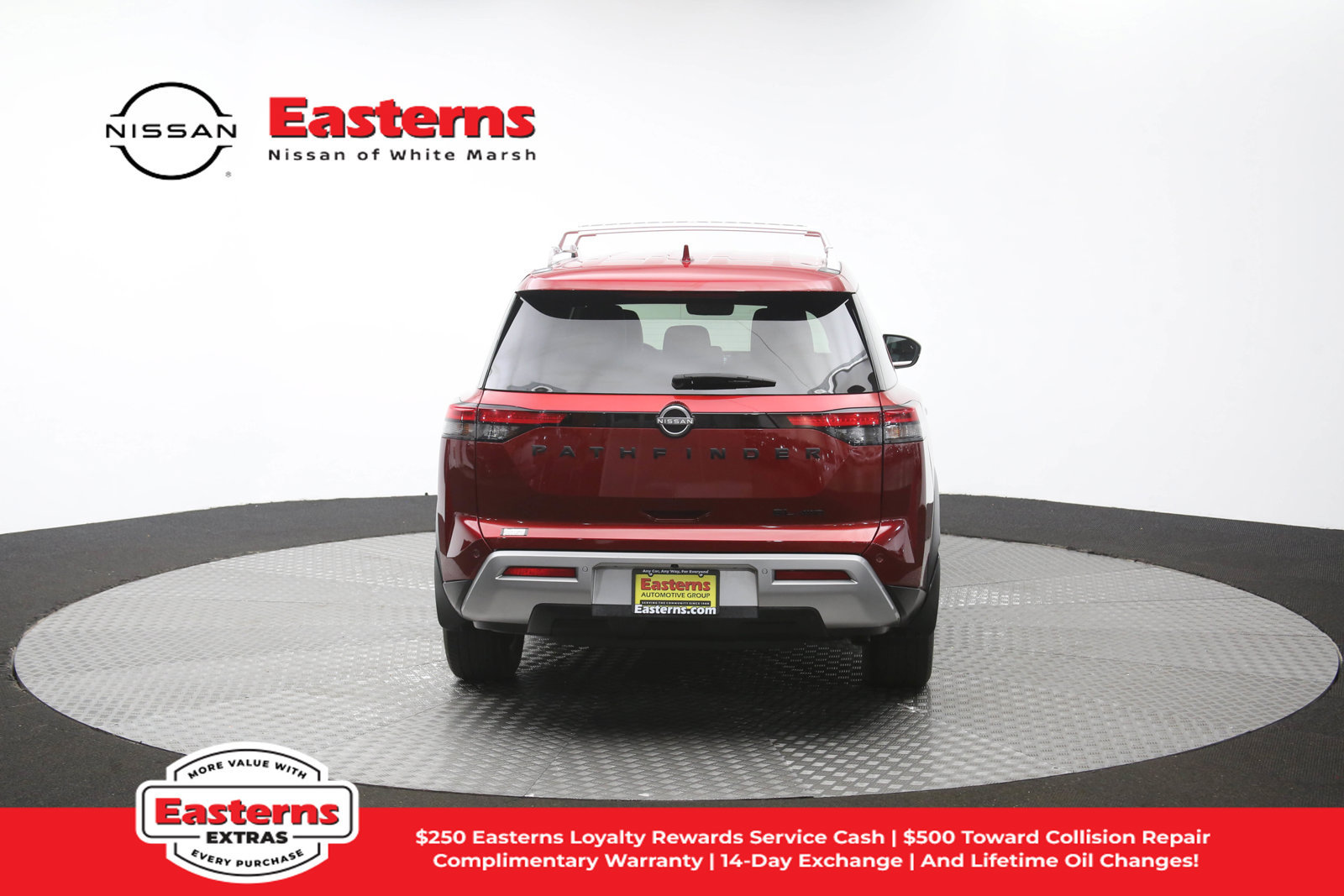 Used 2023 Nissan Pathfinder SL w/ Lighting Package (N92) AWD/4WD image 32
