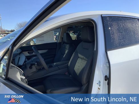 New 2026 Nissan Murano SL image 9