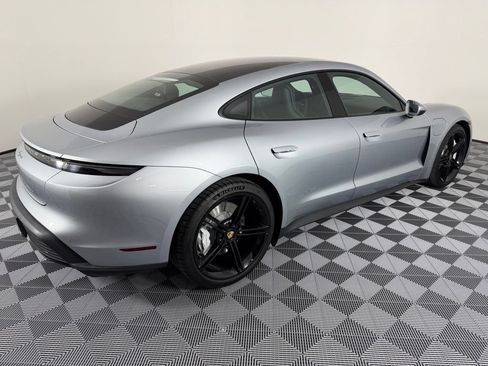 Certified 2022 Porsche Taycan RWD image 10