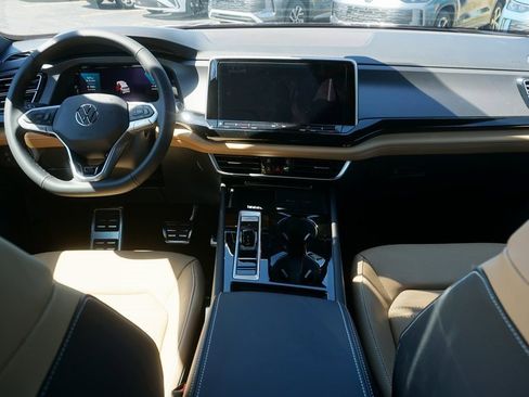 New 2026 Volkswagen Atlas Cross Sport SEL R-Line image 12