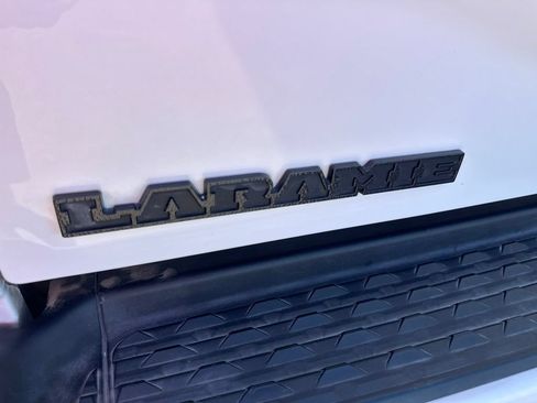 Used 2020 RAM 2500 Laramie w/ Night Edition AWD/4WD image 13