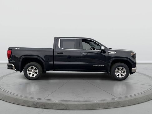 New 2026 GMC Sierra 1500 SLE w/ Preferred Package AWD/4WD image 2