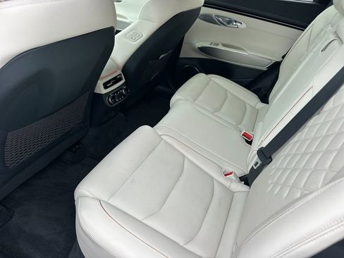 Used 2025 Genesis Electrified GV70 Advanced w/ Prestige Package image 12