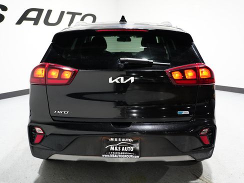 Used 2022 Kia Niro LXS w/ Digital Cluster Package image 9