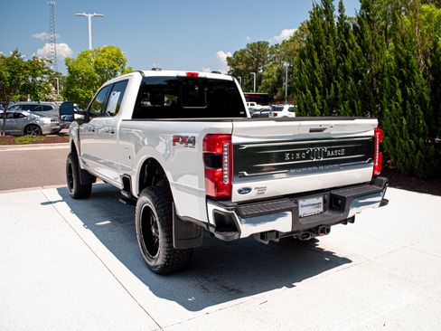 Used 2024 Ford F250 King Ranch AWD/4WD image 8