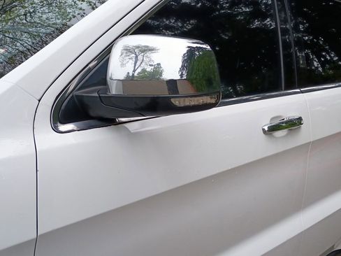 Used 2014 Jeep Grand Cherokee Limited w/ Trailer Tow Group IV AWD/4WD image 8